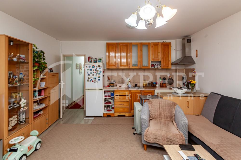 Slika 2 - Stan u zgradi, novogradnja, uknjižen, grejanje na struju, oglas ID p-015306