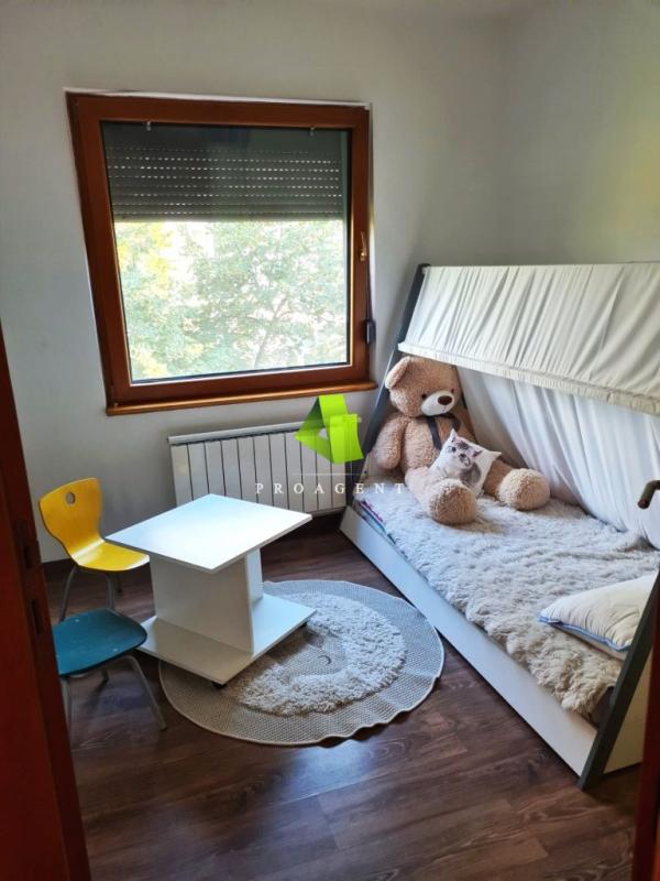 Slika 8 - Jedinstvena ponuda-troiposoban stan sa stvarima i parking mestom na odličnoj lokaciji kod Filozofskog fakulteta ID#7410