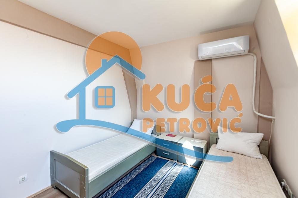 Slika 6 - Stan u zgradi, uknjižen, grejanje na struju, oglas ID p-015317