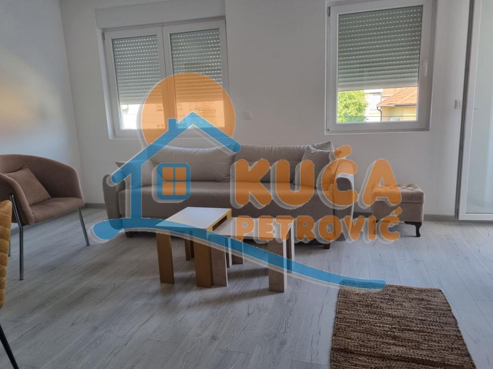 Slika 1 - Garsonjera, oglas ID p-015332