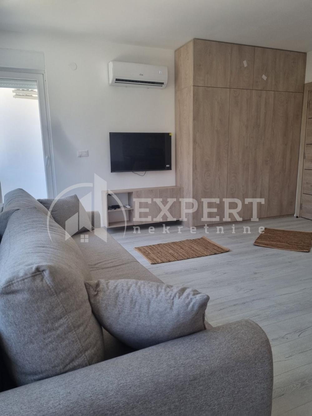 Slika 2 - Garsonjera, oglas ID p-015332