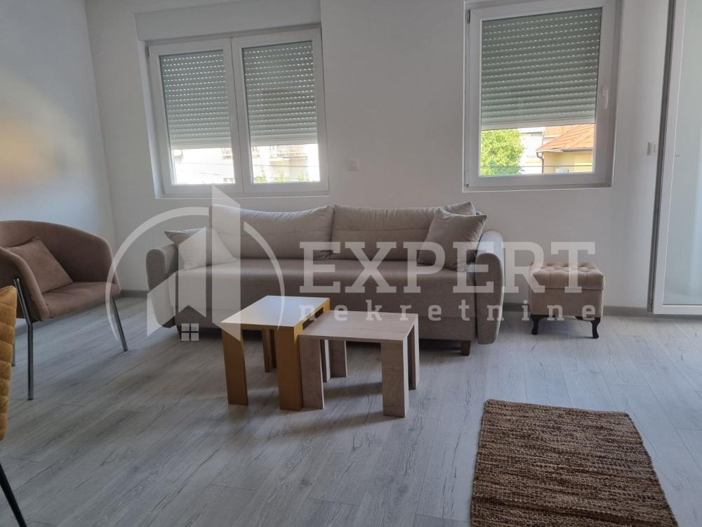 Slika 1 - Garsonjera, oglas ID p-015332