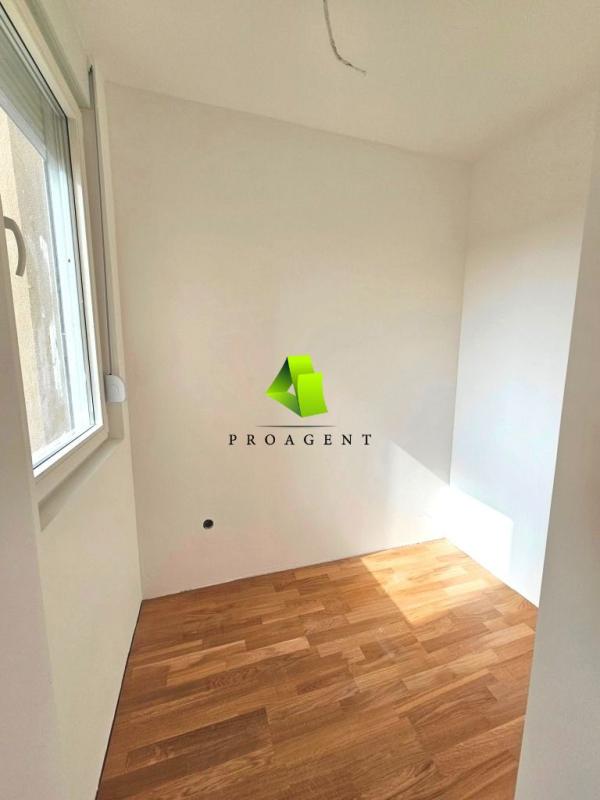 Slika 3 - Uskoro useljiva novogradnja sa dvorištem i sadržajem za decu, idealna za porodičan život, Pantelej ID#7233