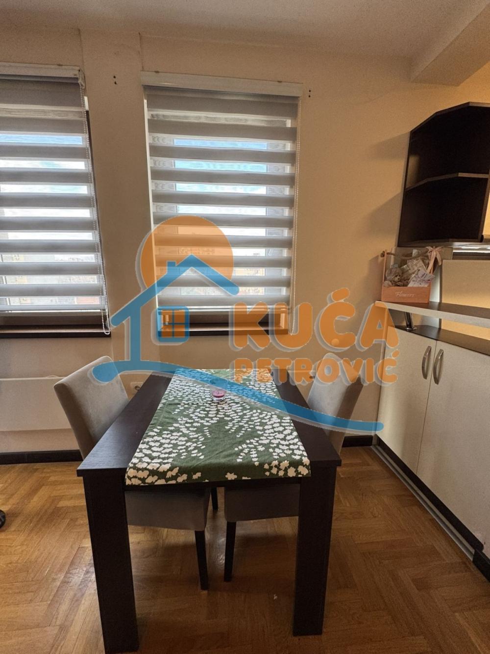 Slika 6 - Stan u zgradi, novogradnja, uknjižen, grejanje na struju, oglas ID p-015369