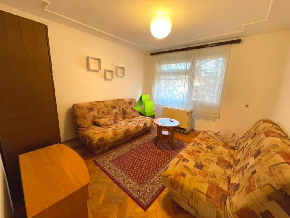 Slika 4 - Dvosoban stan sa stvarima u blizini Paliluske pijace ID#7474