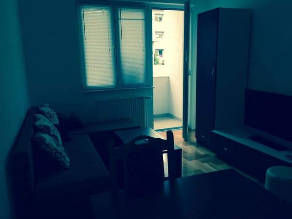 Slika 2 - Garsonjera Pored Doma Zdravlja