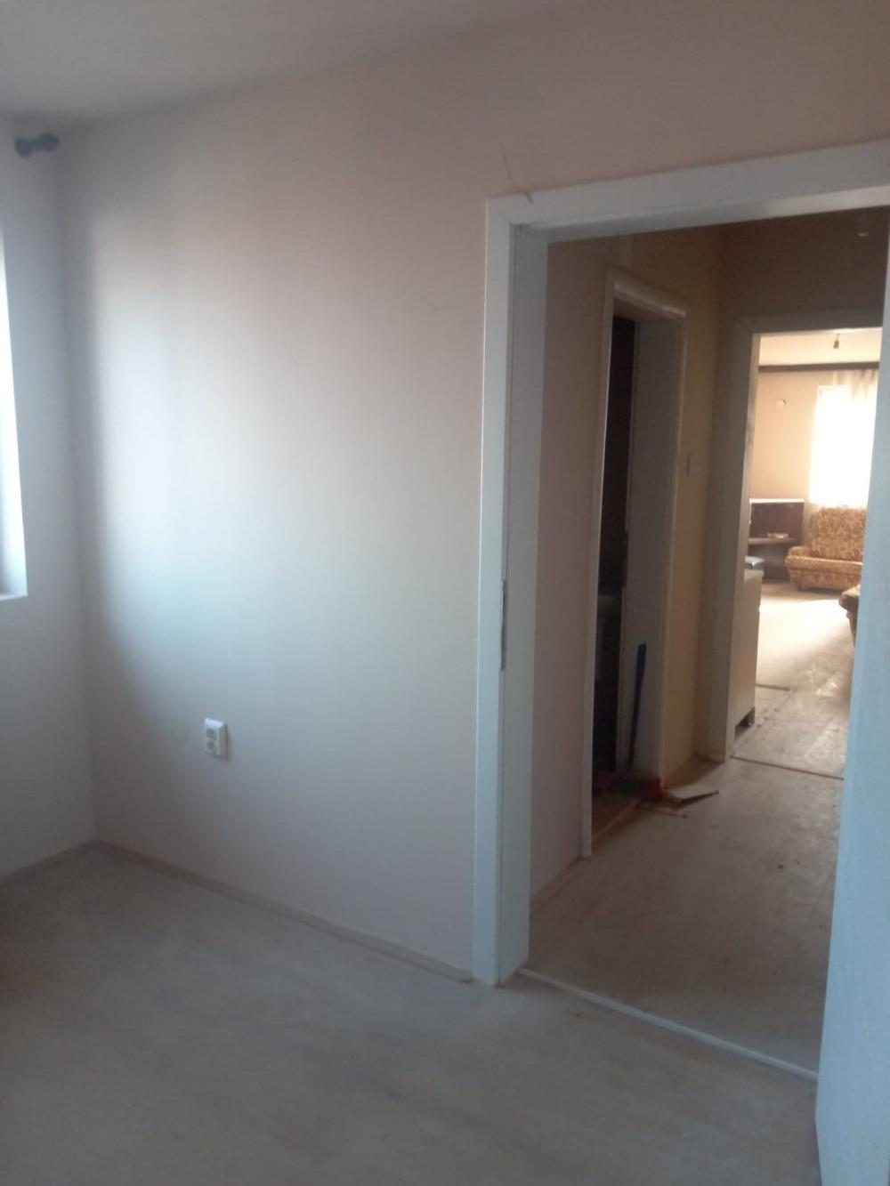 Slika 2 - Useljiv stan u novogradnji, 1.5 na III spratu