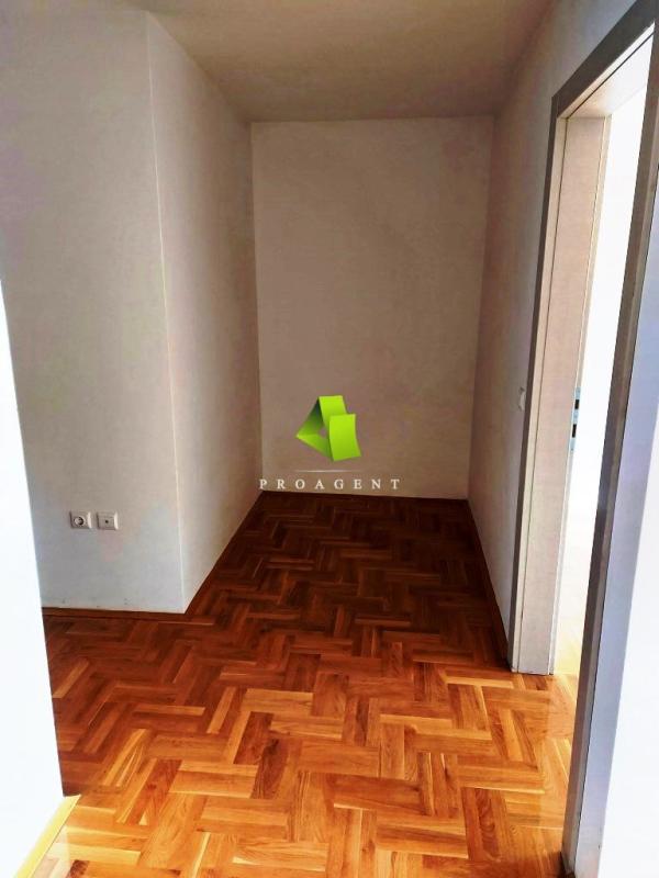 Slika 4 - Nov dvoiposoban stan sa PDV-om u centru ID#7437