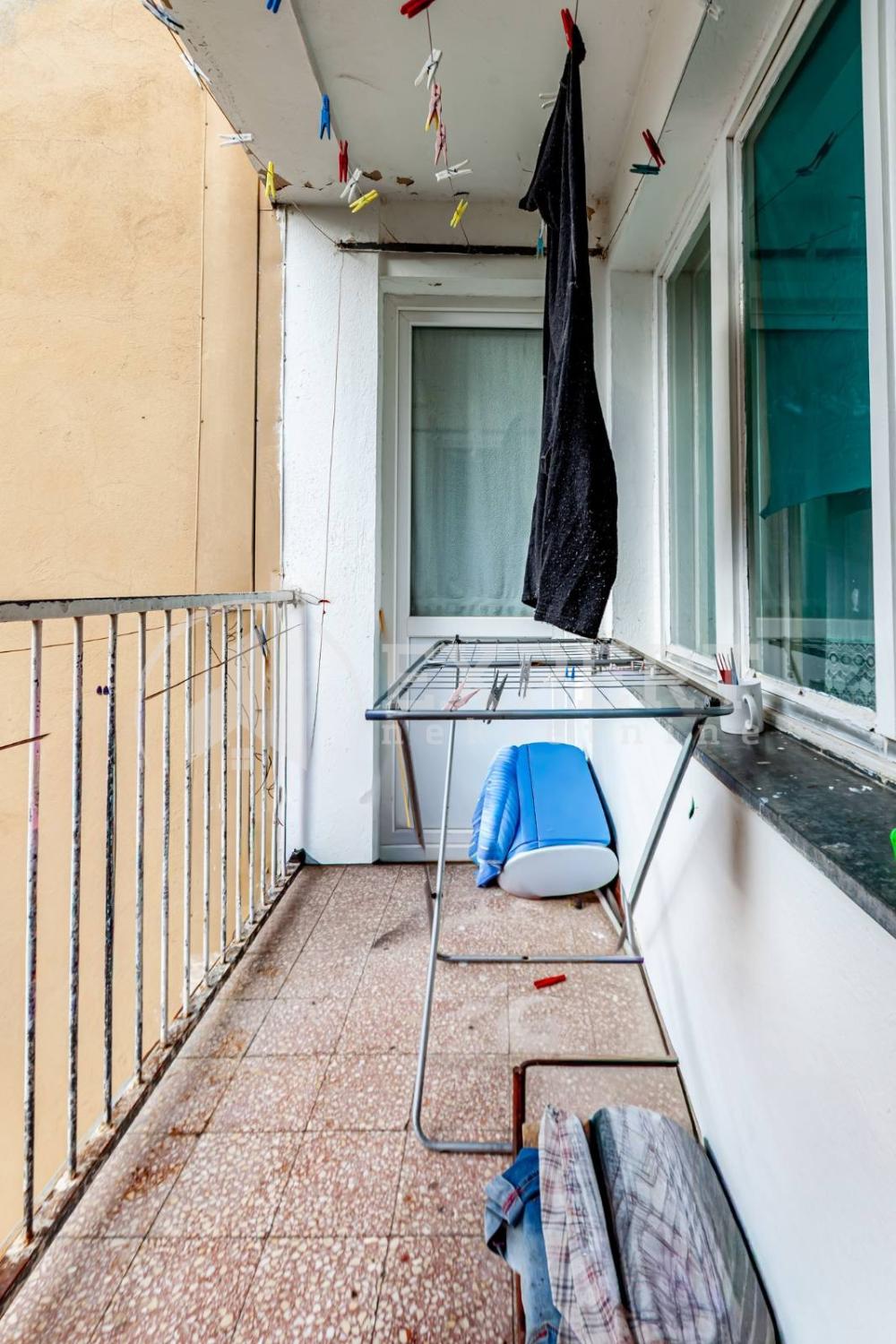 Slika 9 - Stan u zgradi, uknjižen, grejanje na struju, oglas ID p-015482