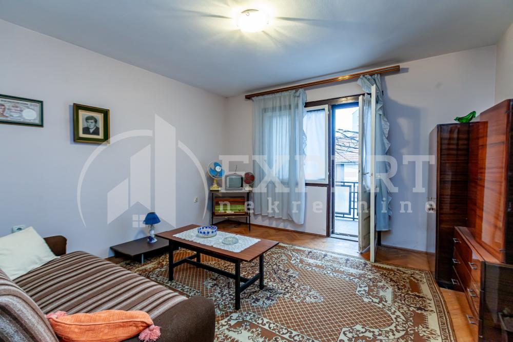 Slika 6 - Stan u zgradi, uknjižen, grejanje na struju, oglas ID p-015506