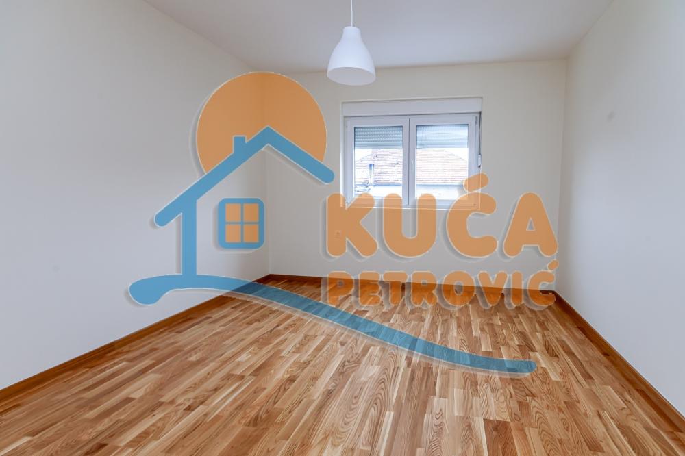 Slika 8 - Stan u zgradi, uknjižen, oglas ID p-015616