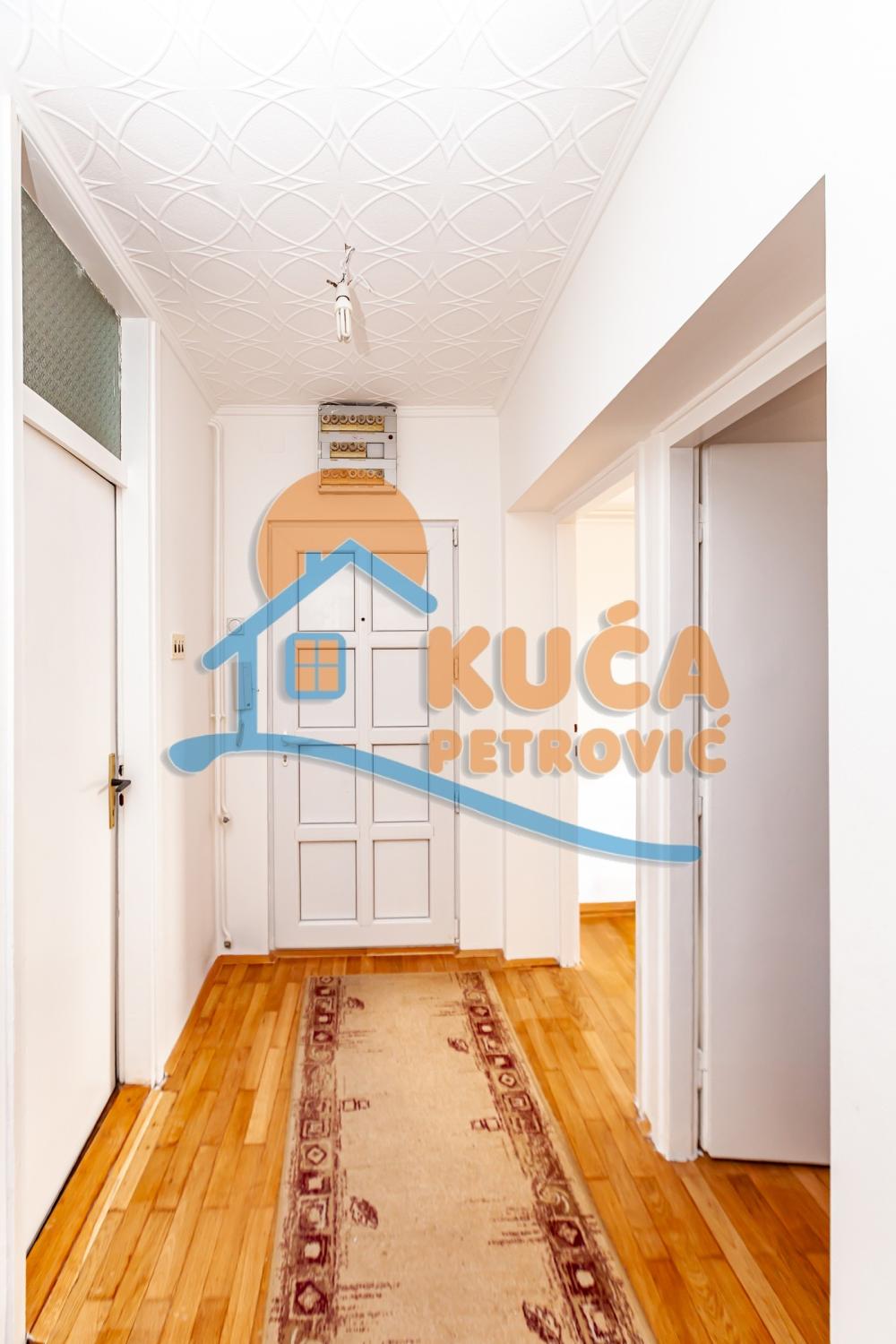 Slika 11 - Stan u zgradi, uknjižen, oglas ID p-015623