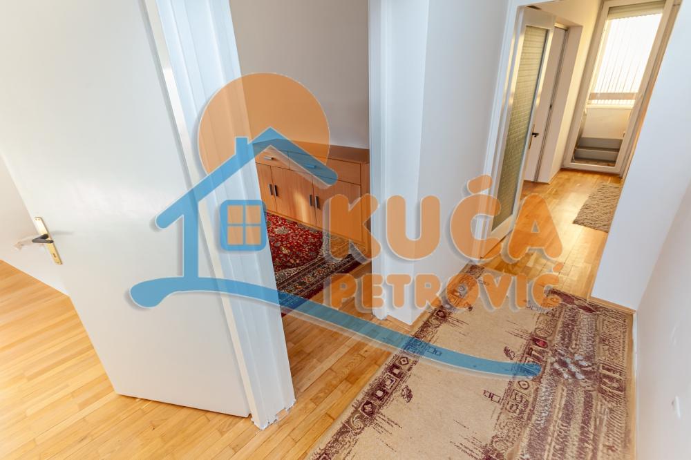 Slika 10 - Stan u zgradi, uknjižen, oglas ID p-015623