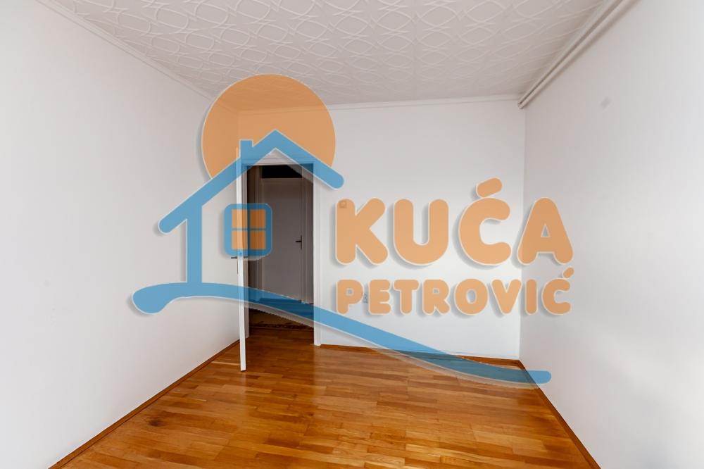 Slika 7 - Stan u zgradi, uknjižen, oglas ID p-015623