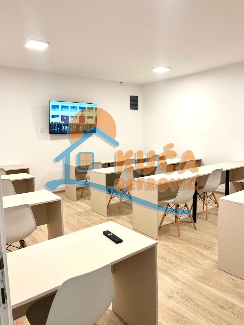 Slika 6 - Stan u zgradi, uknjižen, grejanje na struju, oglas ID p-015652