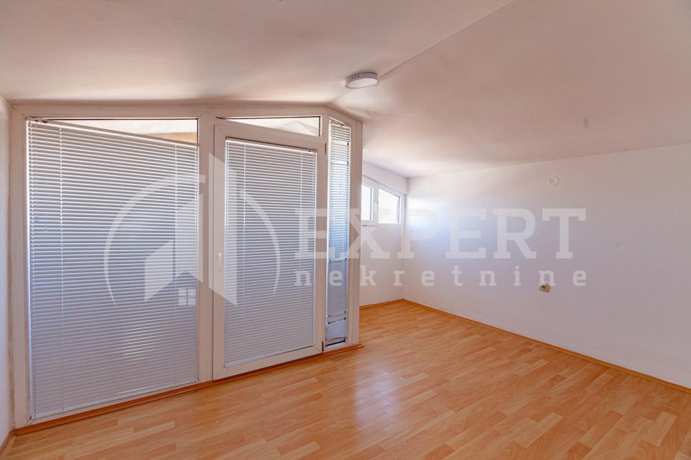 Slika 5 - Stan u zgradi, novogradnja, uknjižen, grejanje na struju, oglas ID p-05517