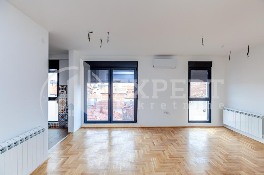 Slika 6 - Stan u zgradi, novogradnja, uknjižen, etažno grejanje, oglas ID p-015729