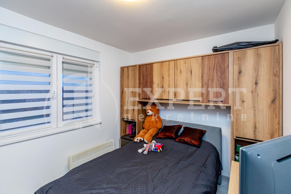 Slika 10 - Stan u zgradi, novogradnja, grejanje na struju, oglas ID p-015758