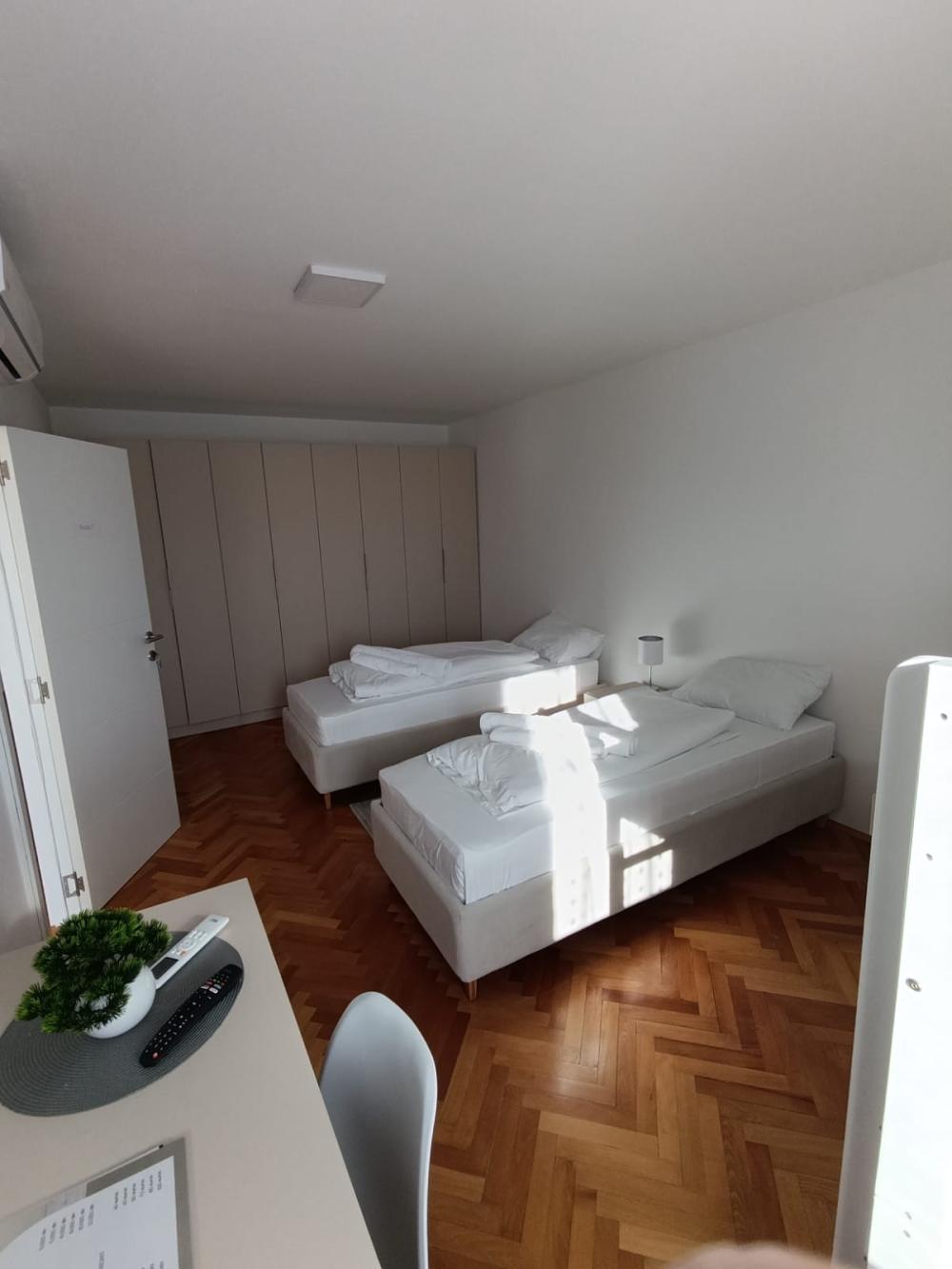 Slika 3 - 4.5 stan sa prelepom terasom i besplatnim parkingom