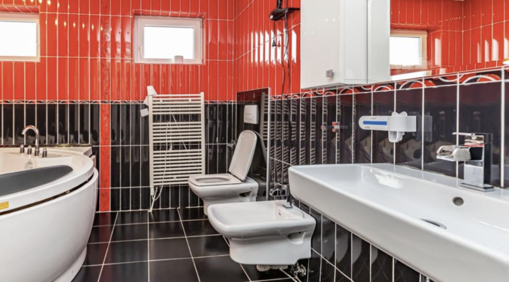 Slika 10 - Prodaje se sa nameštajem i parkingom