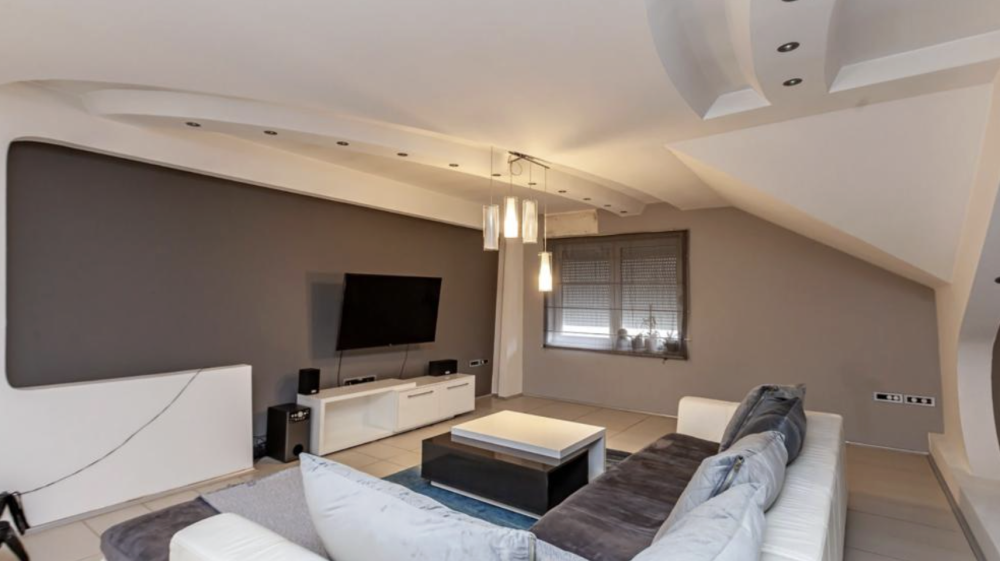 Slika 7 - Prodaje se sa nameštajem i parkingom