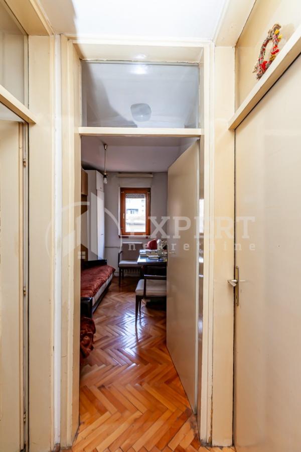 Slika 10 - Stan u zgradi, uknjižen, centralno grejanje, oglas ID p-015909