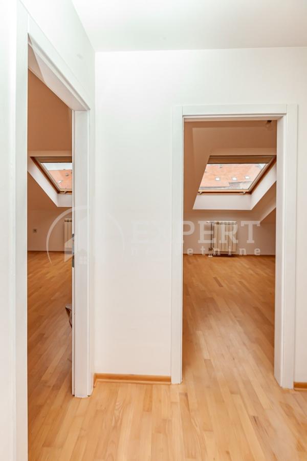 Slika 11 - Stan u zgradi, novogradnja, uknjižen, etažno grejanje, oglas ID p-012772