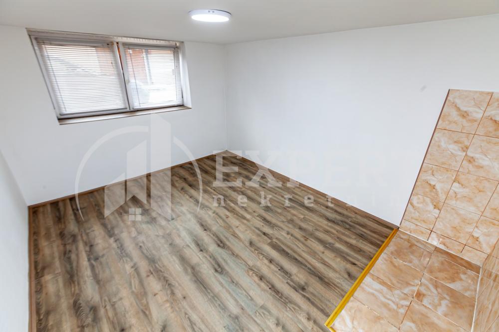 Slika 2 - Garsonjera, grejanje na struju, oglas ID p-015920