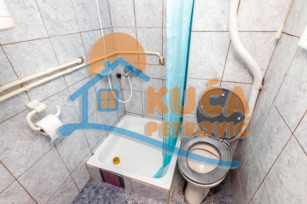 Slika 5 - Garsonjera, grejanje na struju, oglas ID p-015920