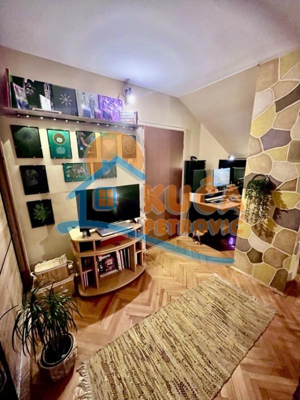 Slika 7 - Stan u zgradi, grejanje na struju, oglas ID p-016013