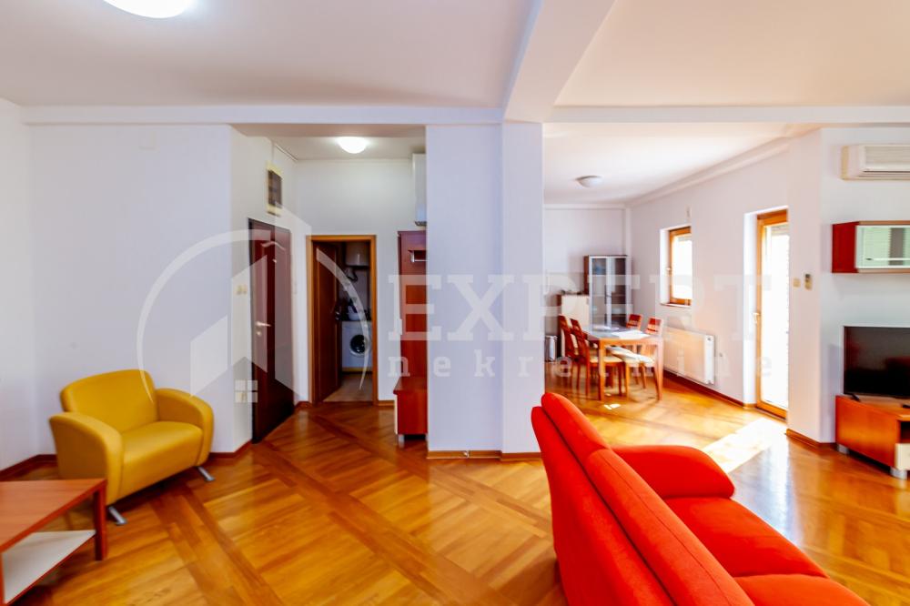 Slika 2 - Stan u zgradi, uknjižen, oglas ID p-015924