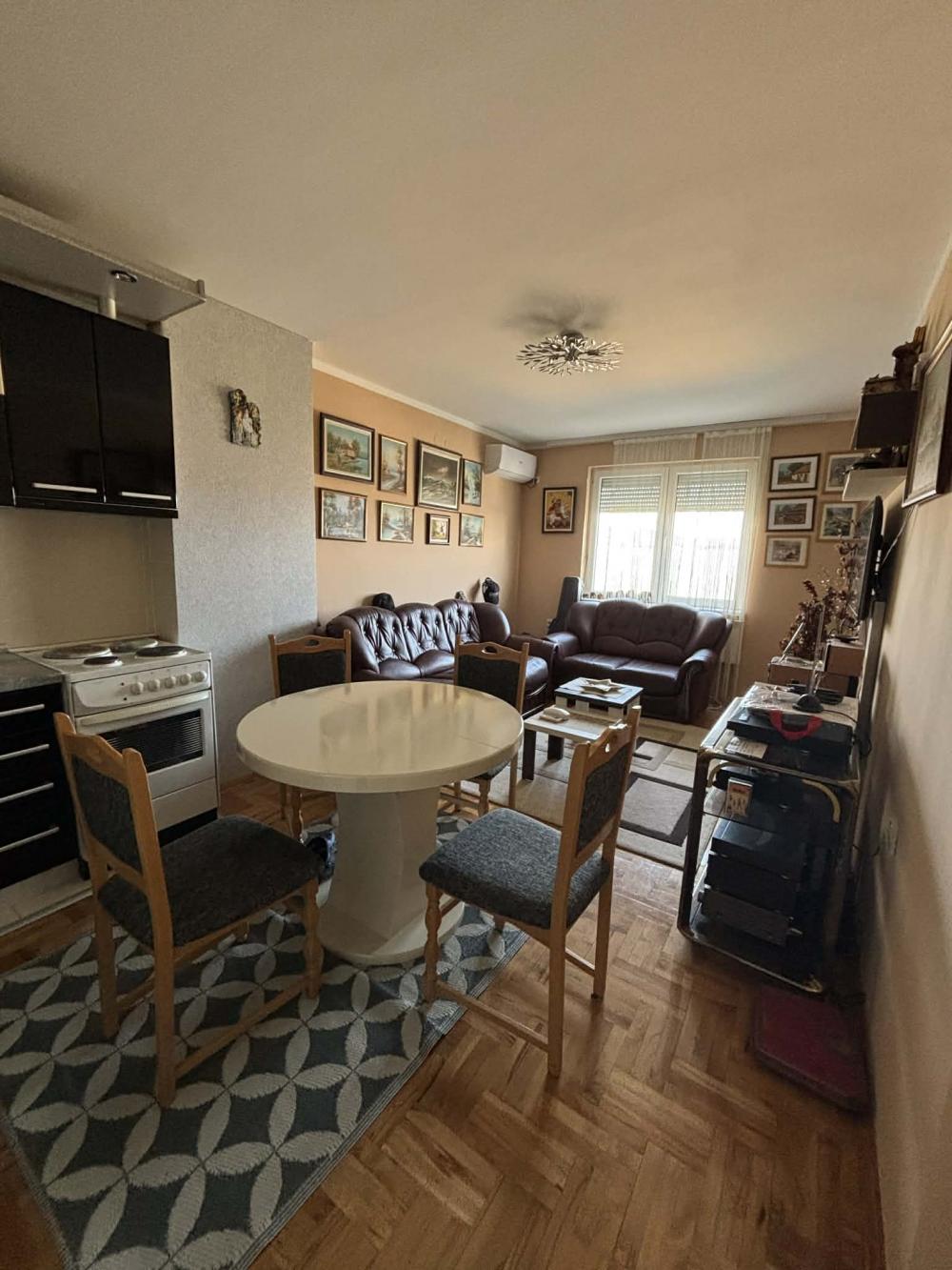 Slika 1 - Prodaja dvosobnog stana, Gornjomatejevačka Niš, terasa, lift