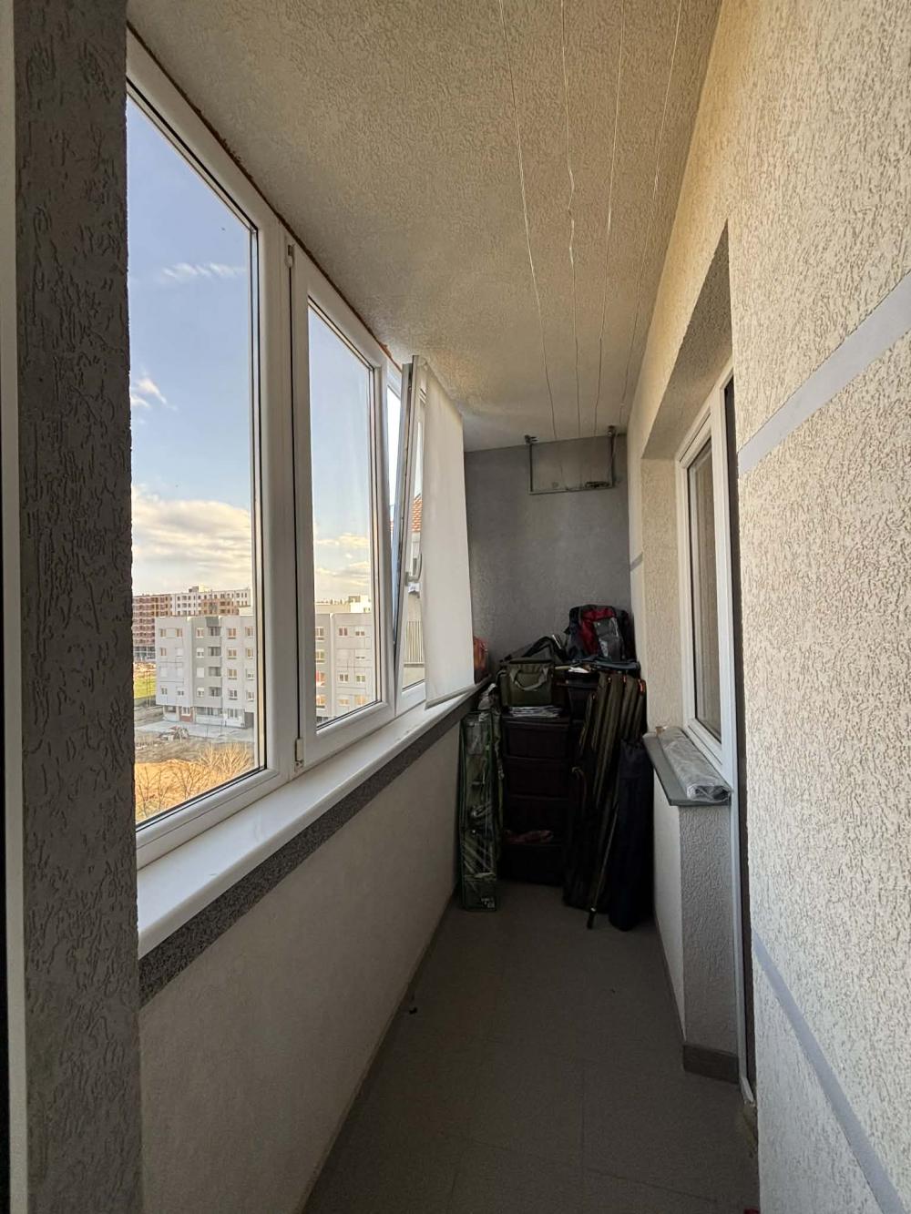 Slika 5 - Prodaja dvosobnog stana, Gornjomatejevačka Niš, terasa, lift