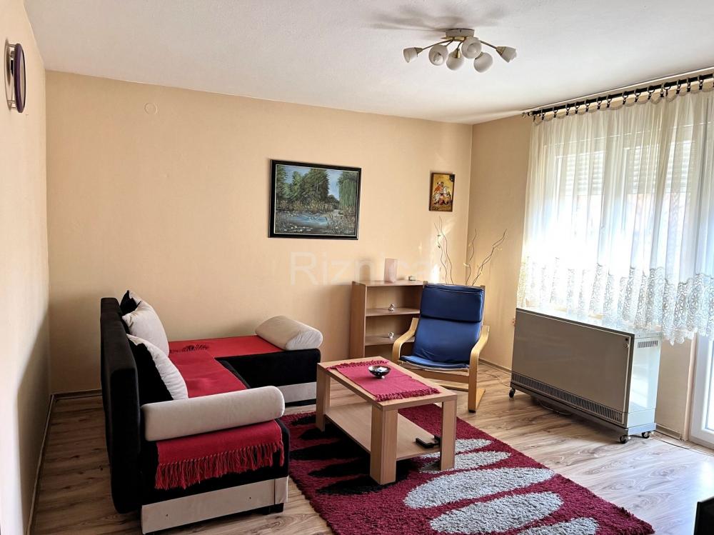 Slika 1 - Prodaja jednoiposobnog stana, Pantelej Niš, terasa