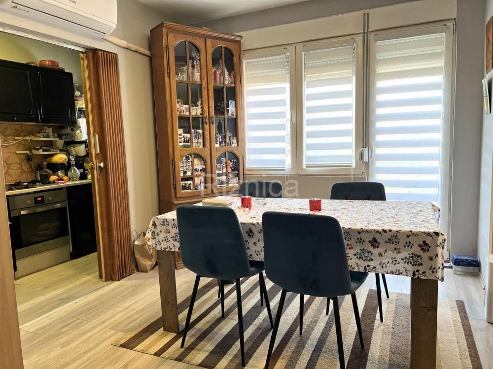 Slika 6 - Prodaja dvoiposobnog stana, Pantelej Niš, terasa, garaža