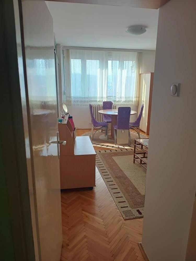 Slika 2 - Prodaja jednoiposobnog stana, Bul.dr.Zorana Djindjića Niš, lift