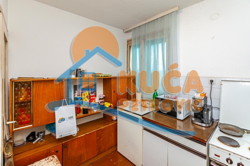 Slika 7 - Stan u zgradi, oglas ID p-016109