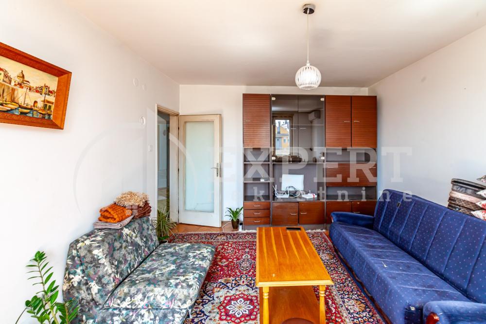 Slika 1 - Stan u zgradi, oglas ID p-016109