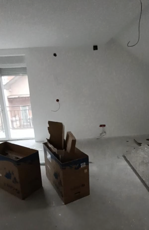 Slika 3 - Sredjena garsonjera + besplatan parking u Durlanu