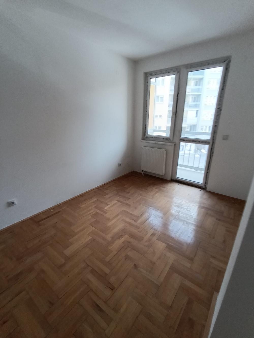 Slika 3 - Dvoiposoban stan na Bulevaru Nemanjića