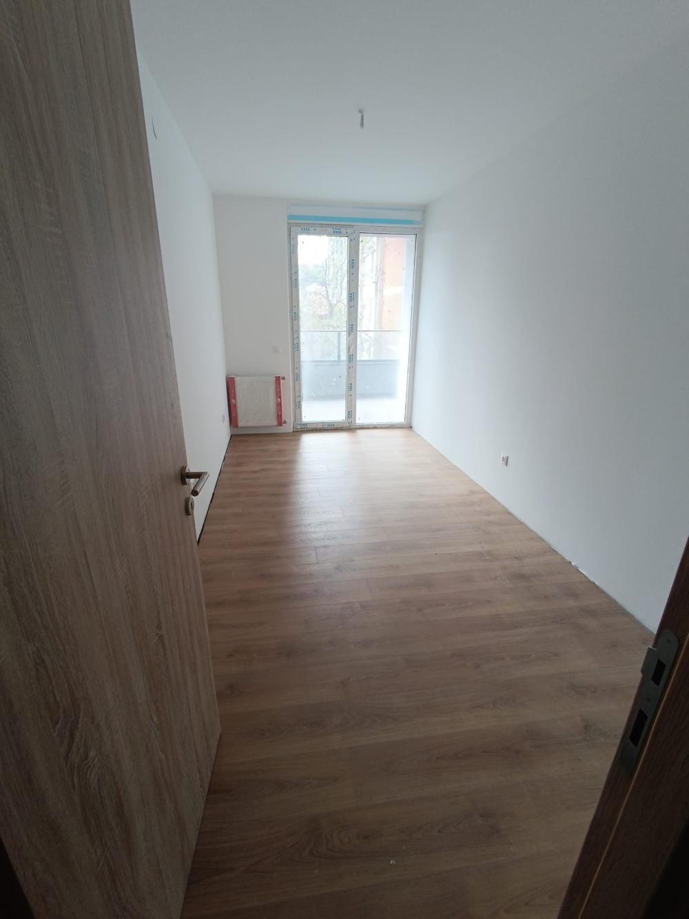 Slika 4 - 3.5 novi stan u centru u kvalitetnoj zgradi
