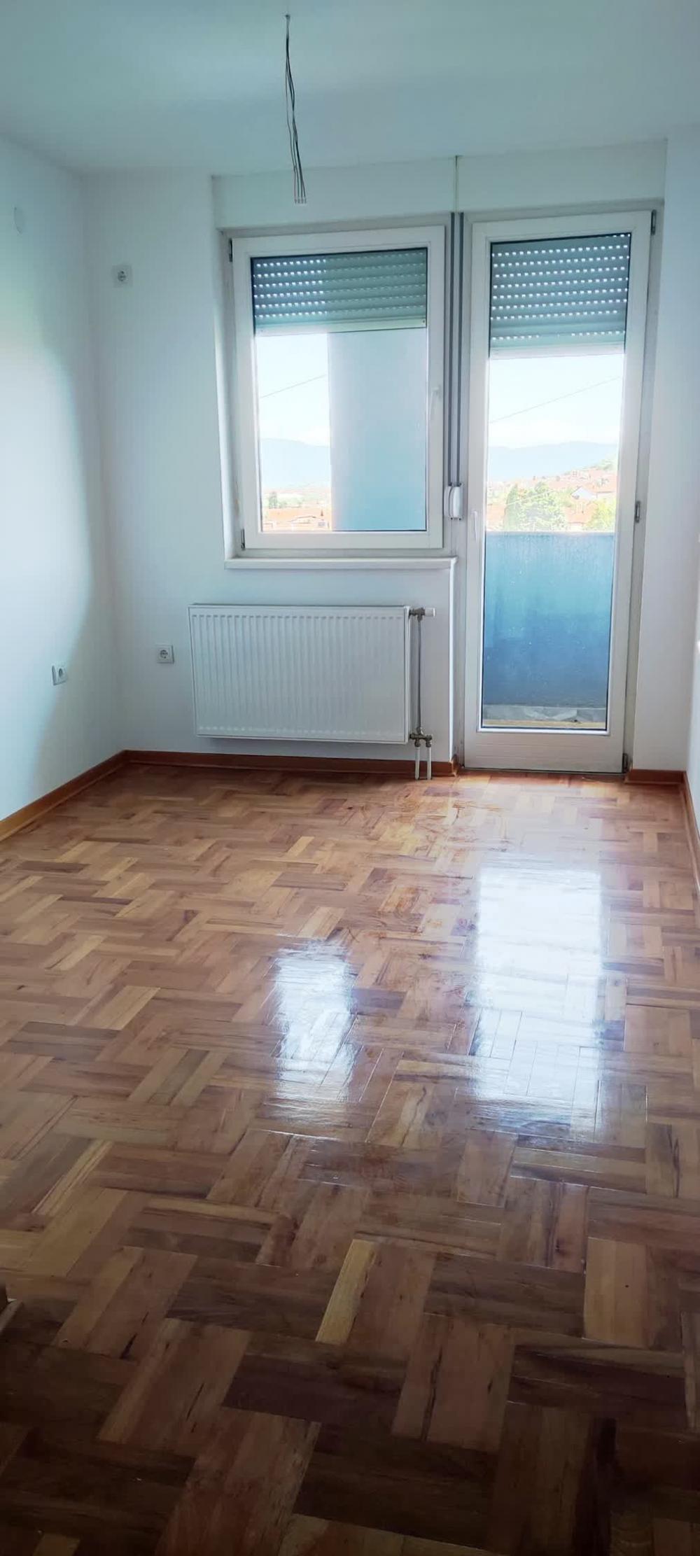 Slika 2 - 86m2, nov troiposoban stan, Čair, Zetska, novogradnja, odmah useljiv 