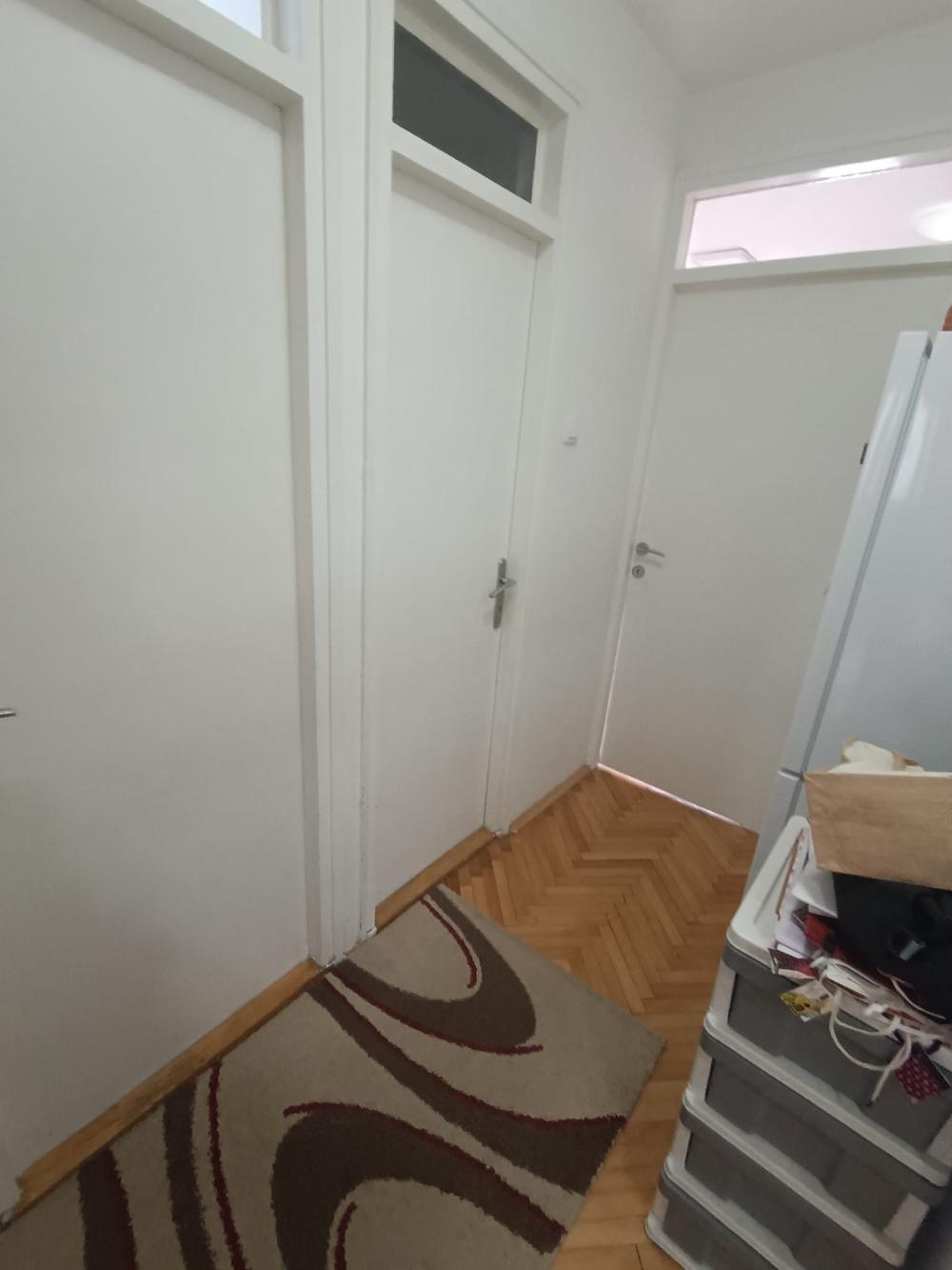 Slika 7 - Prodaja dvoiposobnog stana, Crveni Pevac Niš, terasa, lift