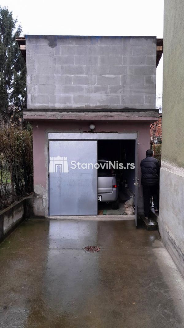 Slika 10 - Trosoban stan u kući sa lokalom, Trošarina ID#3111