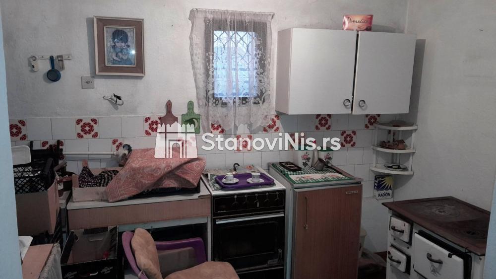 Slika 3 - Trosoban stan u kući sa lokalom, Trošarina ID#3111