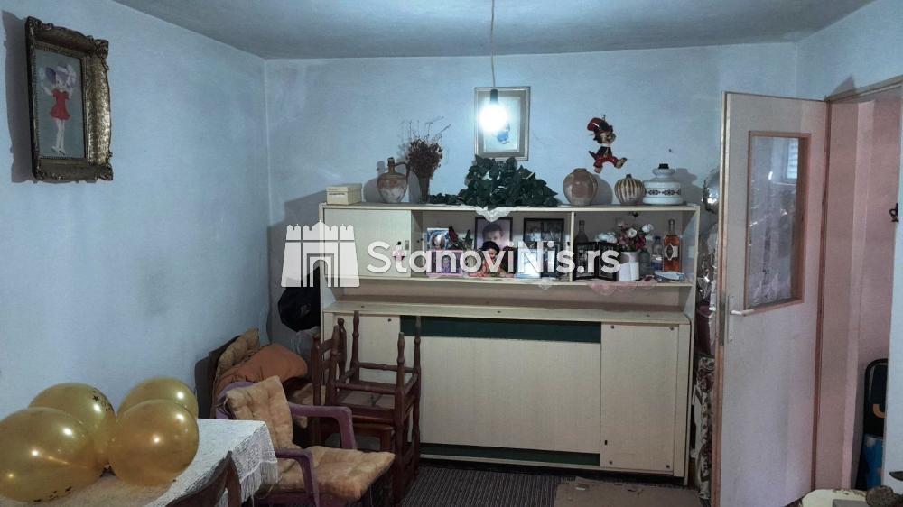 Slika 4 - Trosoban stan u kući sa lokalom, Trošarina ID#3111