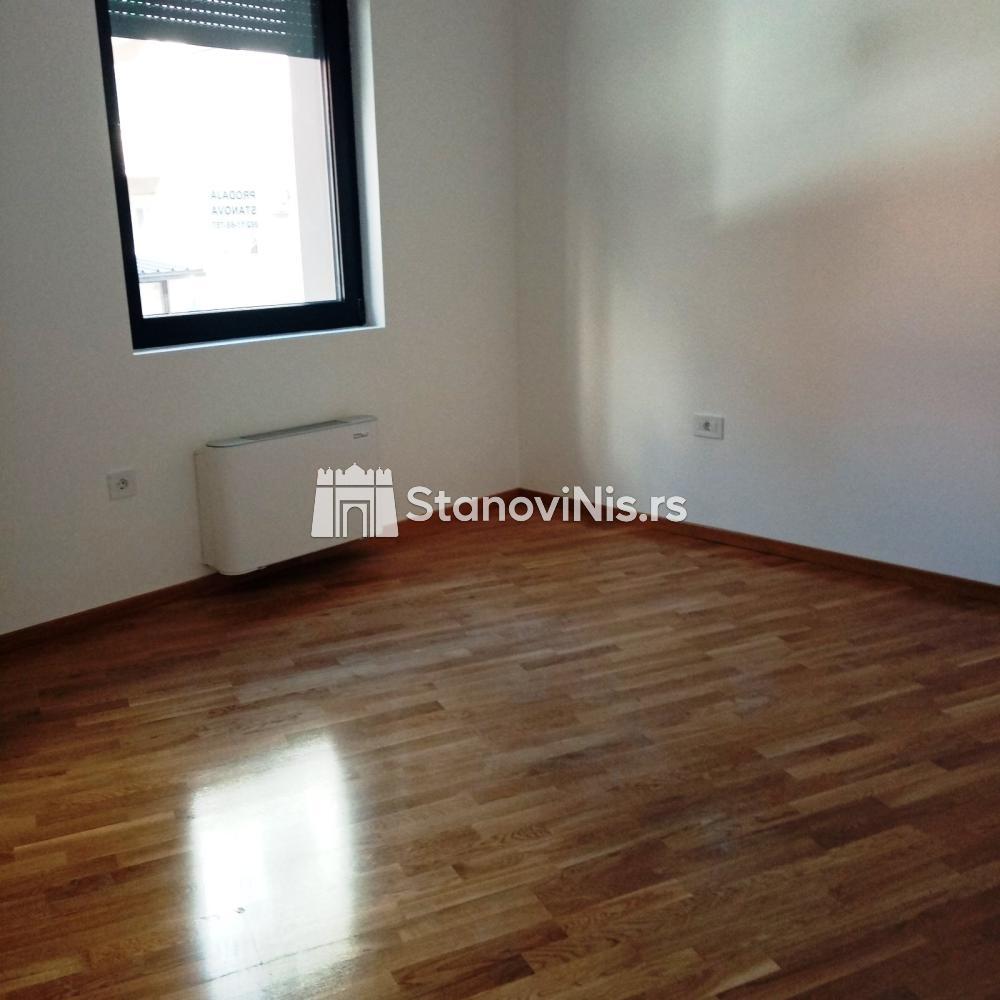 Slika 9 - Lux, nov troiposoban stan sa PDV-om u centru ID#3286