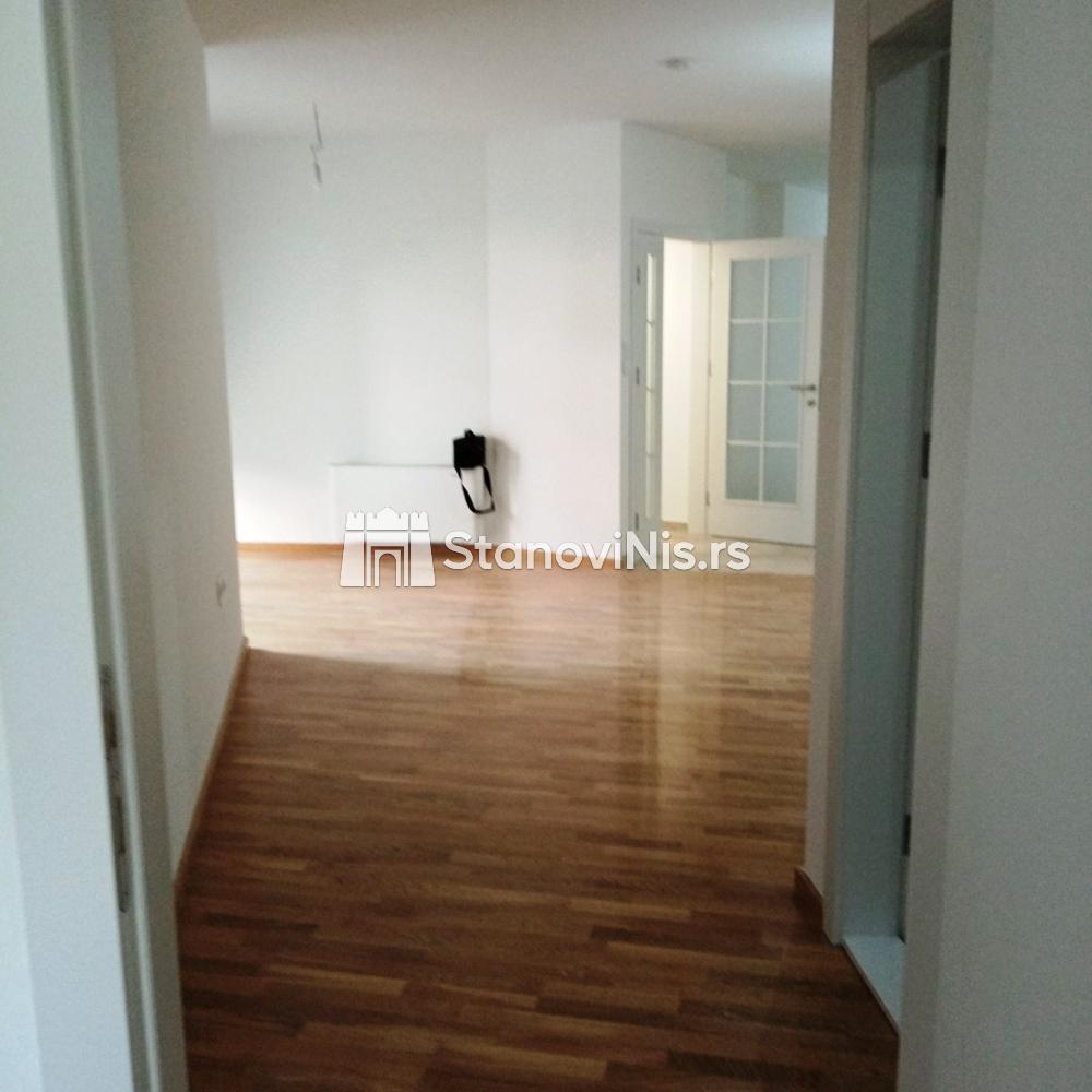 Slika 7 - Lux, nov troiposoban stan sa PDV-om u centru ID#3286