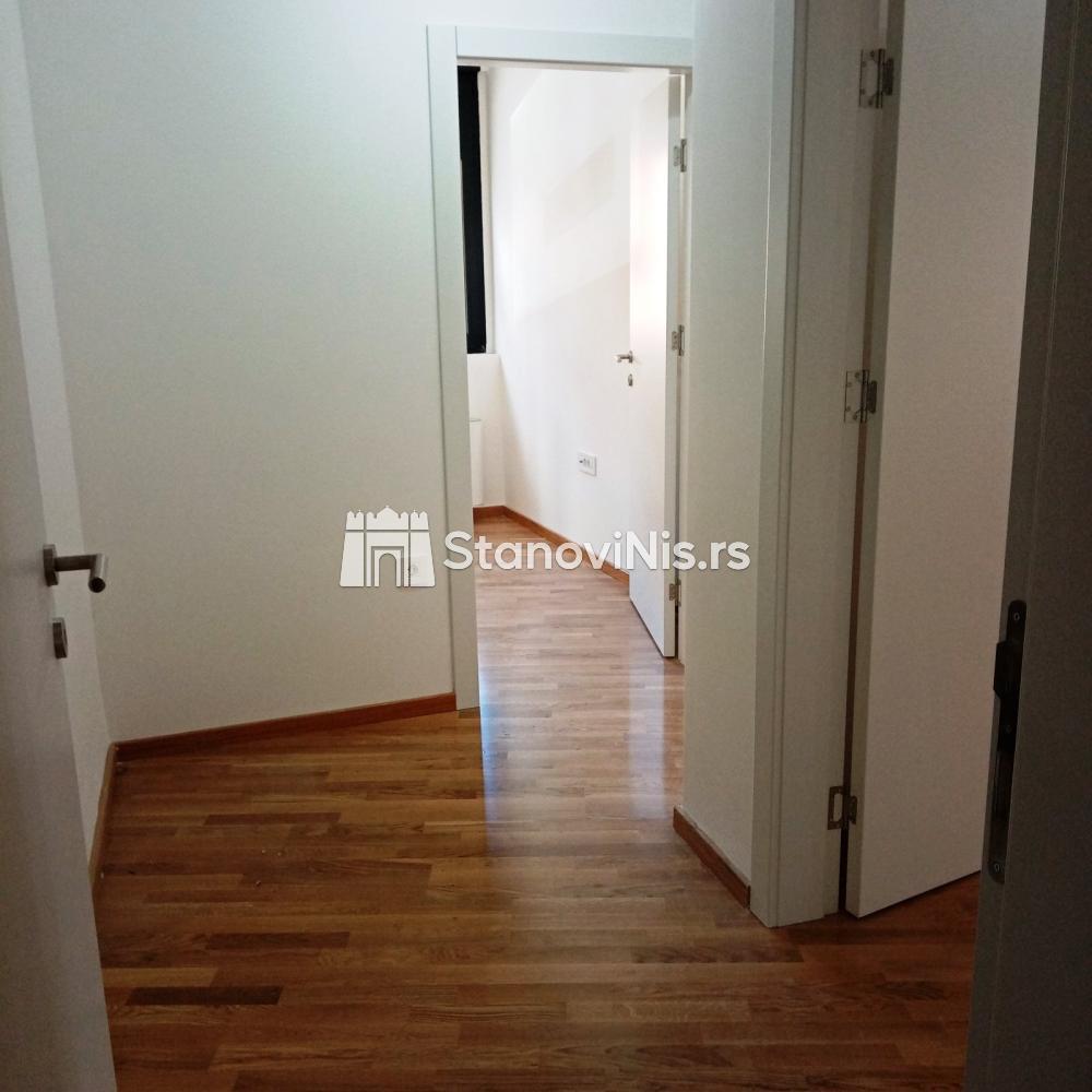 Slika 6 - Lux, nov troiposoban stan sa PDV-om u centru ID#3286