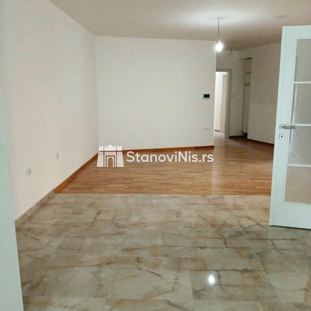 Slika 4 - Lux, nov troiposoban stan sa PDV-om u centru ID#3286